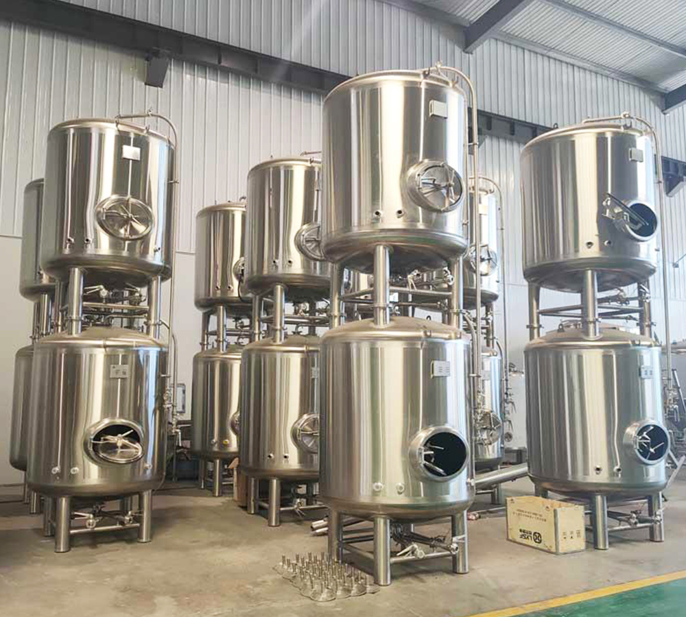 <b>Combien de temps la bière doit-elle être gazéifiée dans une cuve lumineuse ?</b>